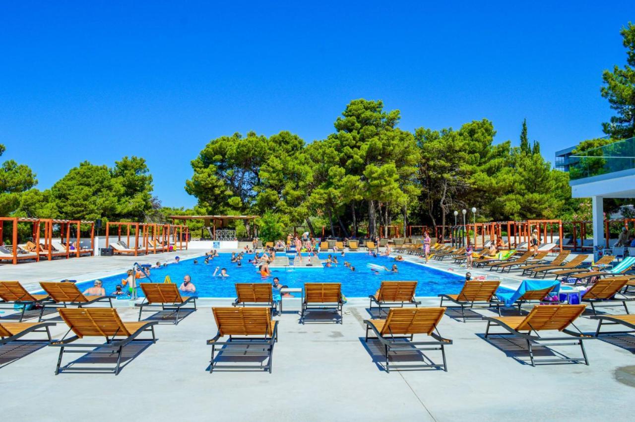 Croatia Camp Premium Hotel Vodice Exterior photo