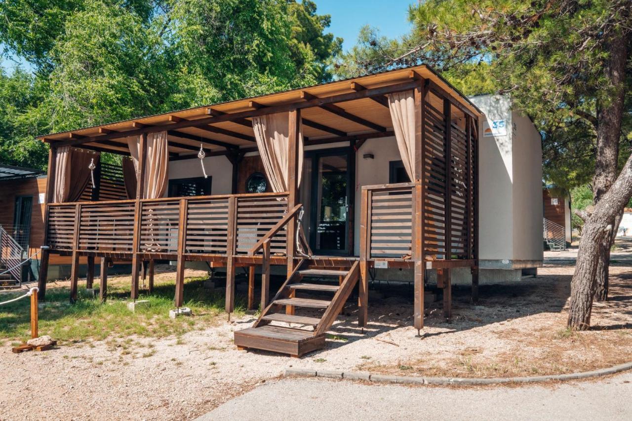 Croatia Camp Premium Hotel Vodice Exterior photo