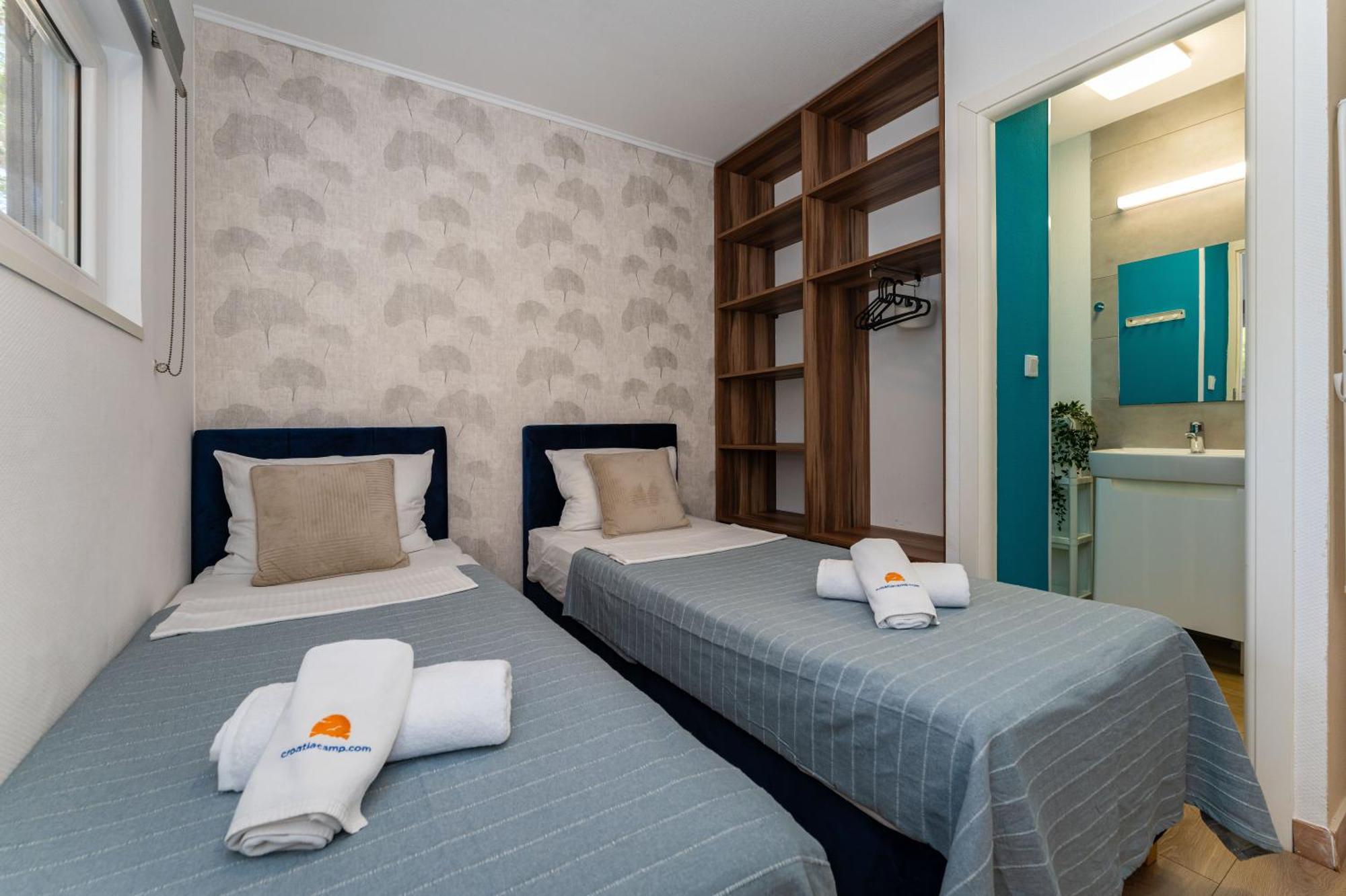 Croatia Camp Premium Hotel Vodice Exterior photo